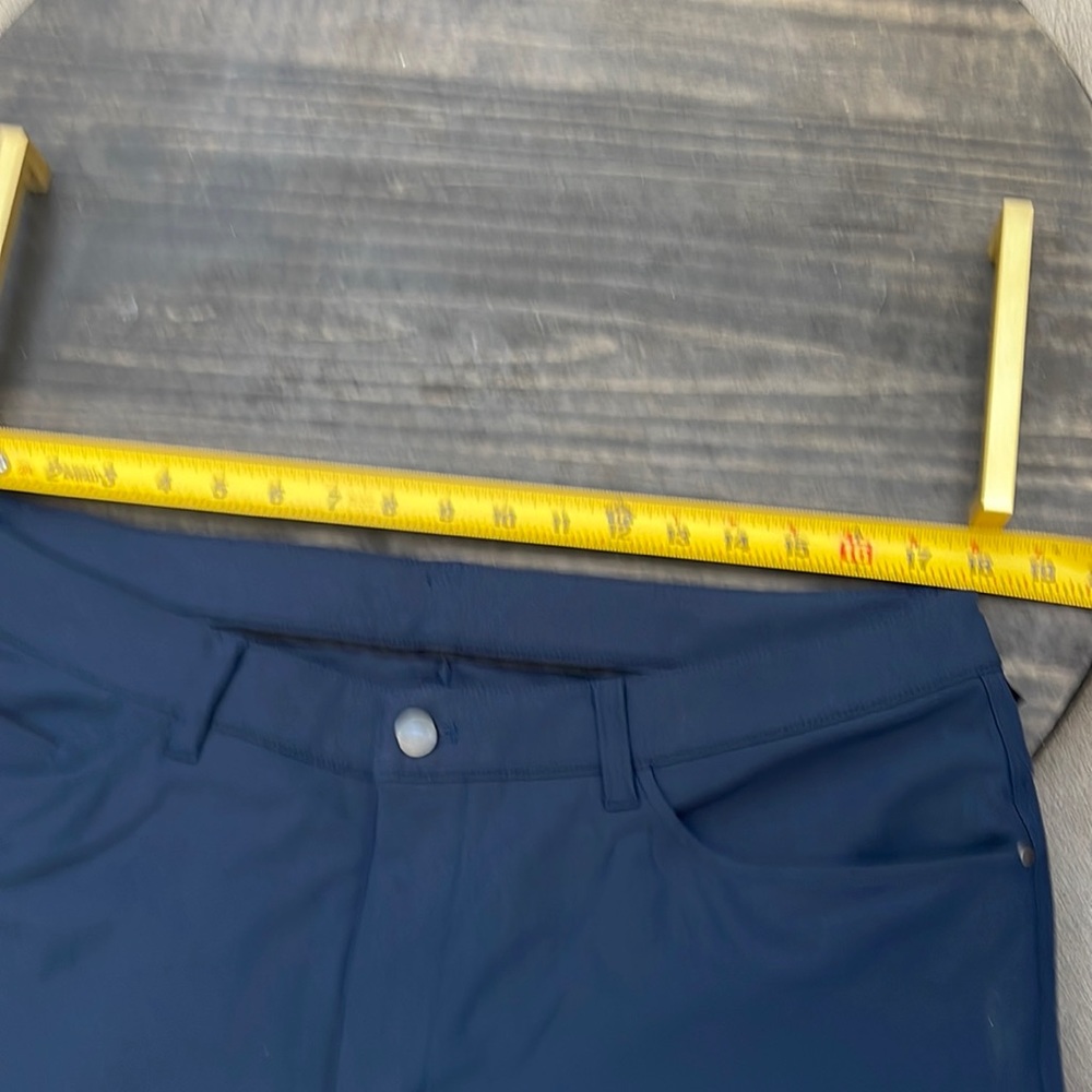 Lullulemon ABC pants 36w 34L Navy